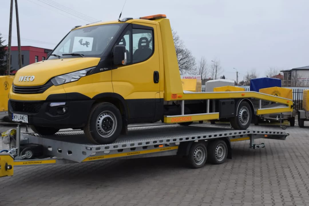 Jaki bus do ciągnięcia lawety? Sprawdź modele z najlepszymi parametrami