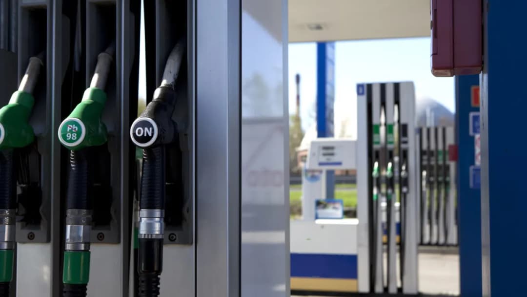 Co gorsze: benzyna do diesla czy diesel do benzyny? Skutki i koszty