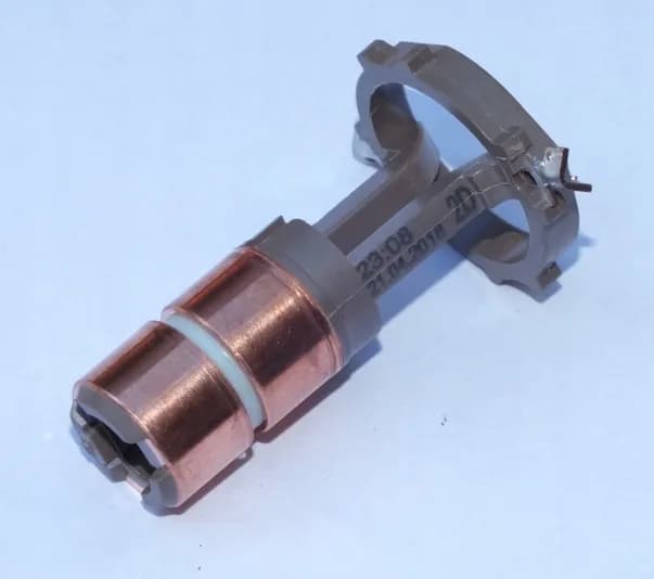 Jak wymienić komutator w alternatorze Valeo - krok po kroku bez błędów